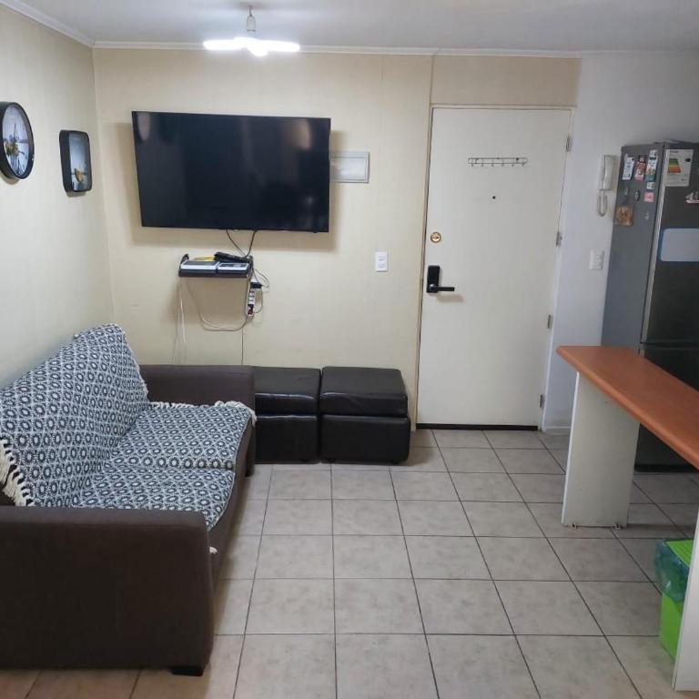 Acogedor depto al sur de Chile buena accesibilidad - Three-Bedroom Apartment - 2