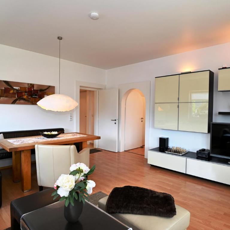 Berghaus Tirol - Luxus Apartement - Apartment mit 1 Schlafzimmer und Balkon - Alpenpanorama - 24