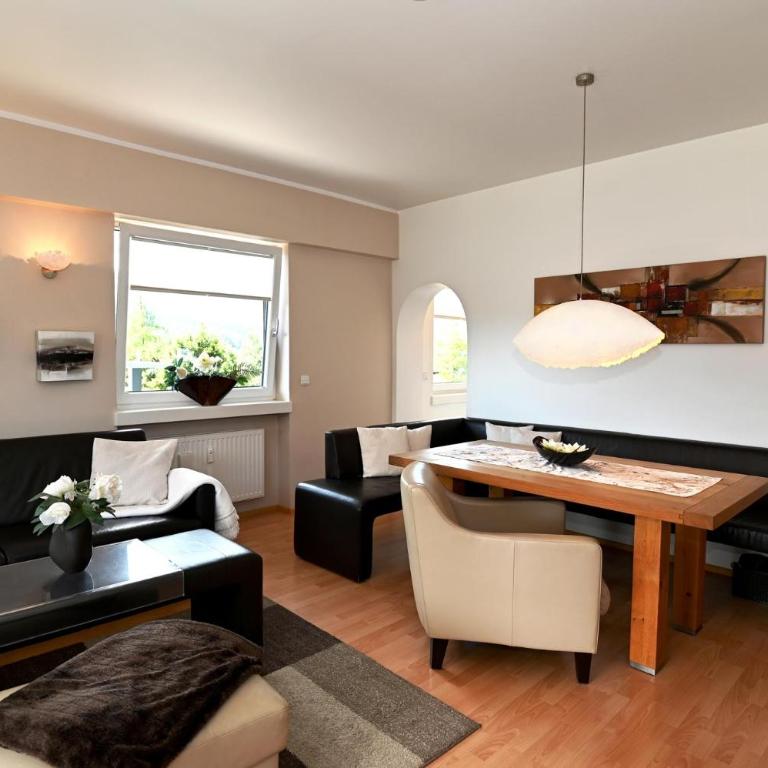 Berghaus Tirol - Luxus Apartement - Apartment mit 1 Schlafzimmer und Balkon - Alpenpanorama - 1