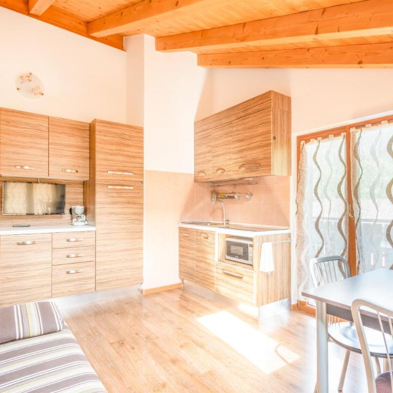 CROSINA HOLIDAY - Residence Toli - Appartamento con 1 Camera da Letto (3 Adulti) - 5