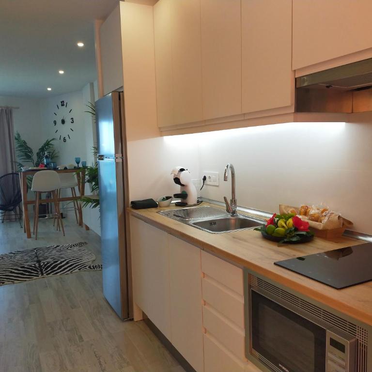 Playa Monis 2 - One-Bedroom Apartment - 36