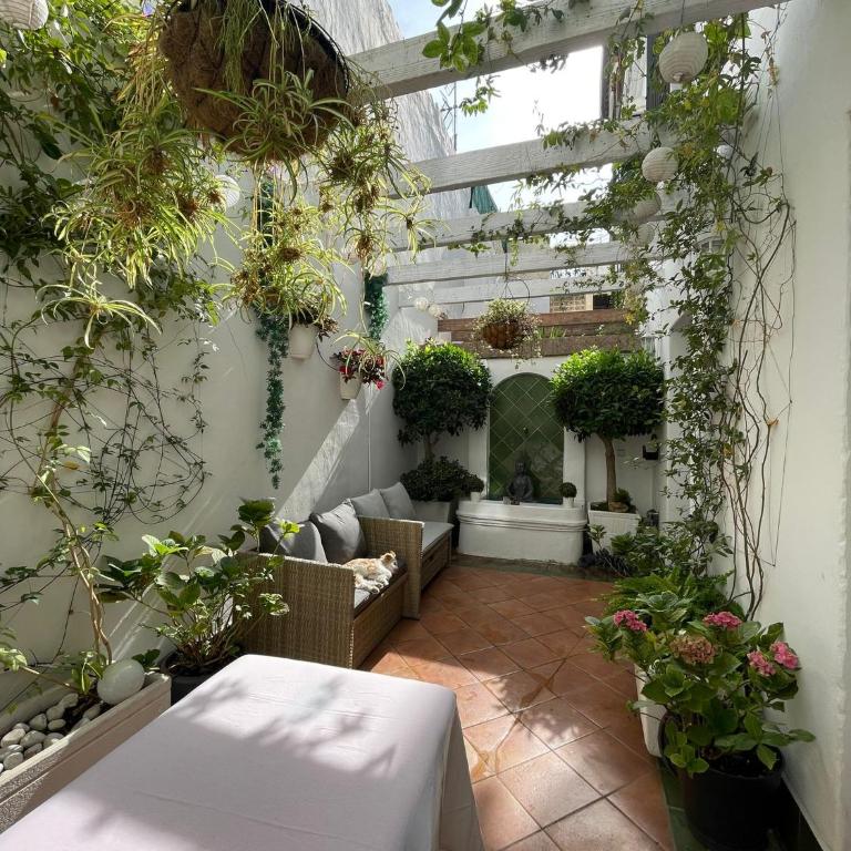 Home Away From Home Marbella - Apartamento con patio - 19