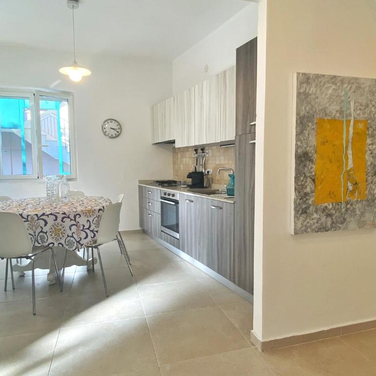 COMFORTABLE SEA HOLIDAYS AND WALKS - Appartamento con 2 Camere da Letto - 6