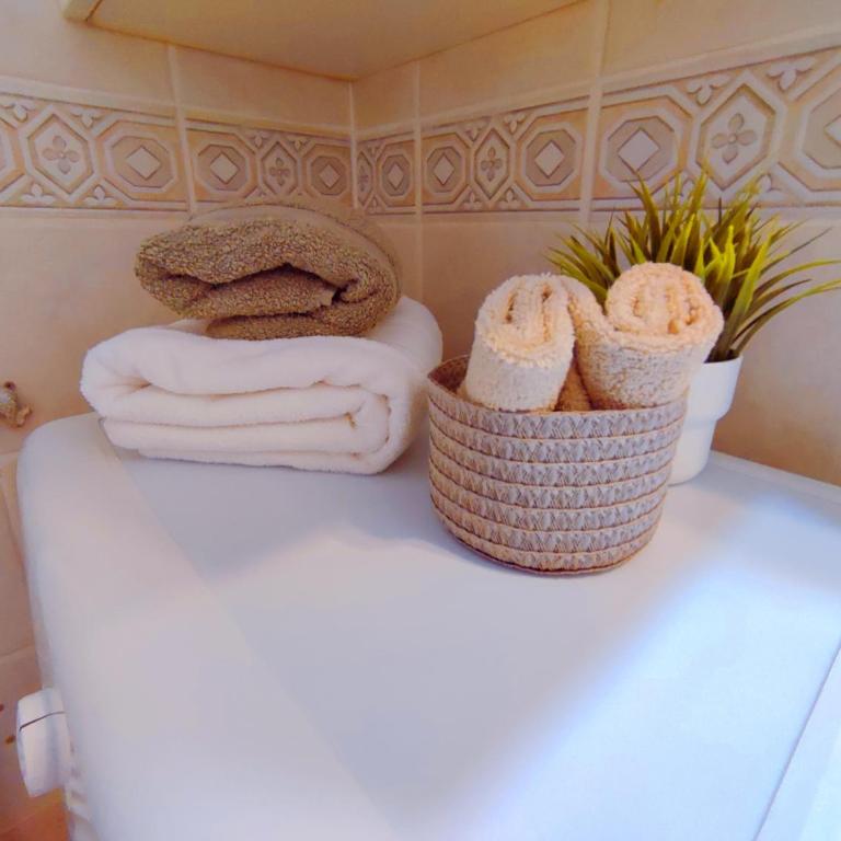 Bella Studio Beautiful Small Studio close to the Beach - Estudio - 13