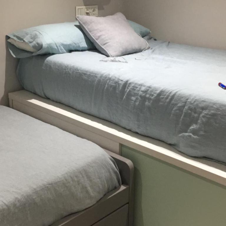 Piso en el emblemático barrio antiguo de Oviedo - Apartamento de 2 dormitorios - 35