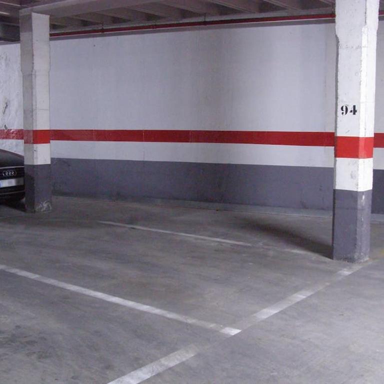 Grande, luminoso y con garage, 3 dormitorios en el camino de Santiago - Apartamento de 3 dormitorios - 19