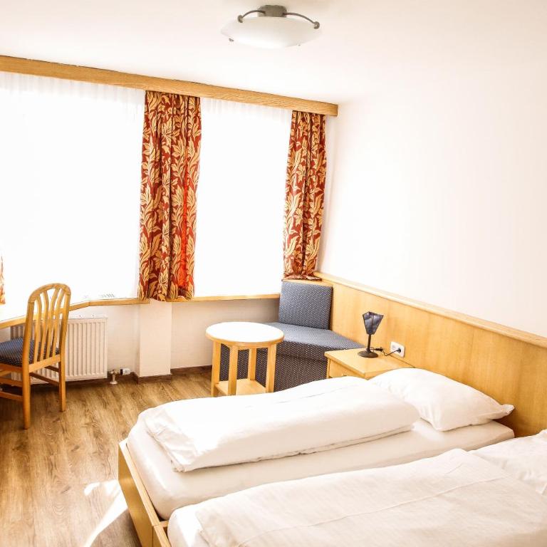 Pension Café Maier - Doppelzimmer - 7
