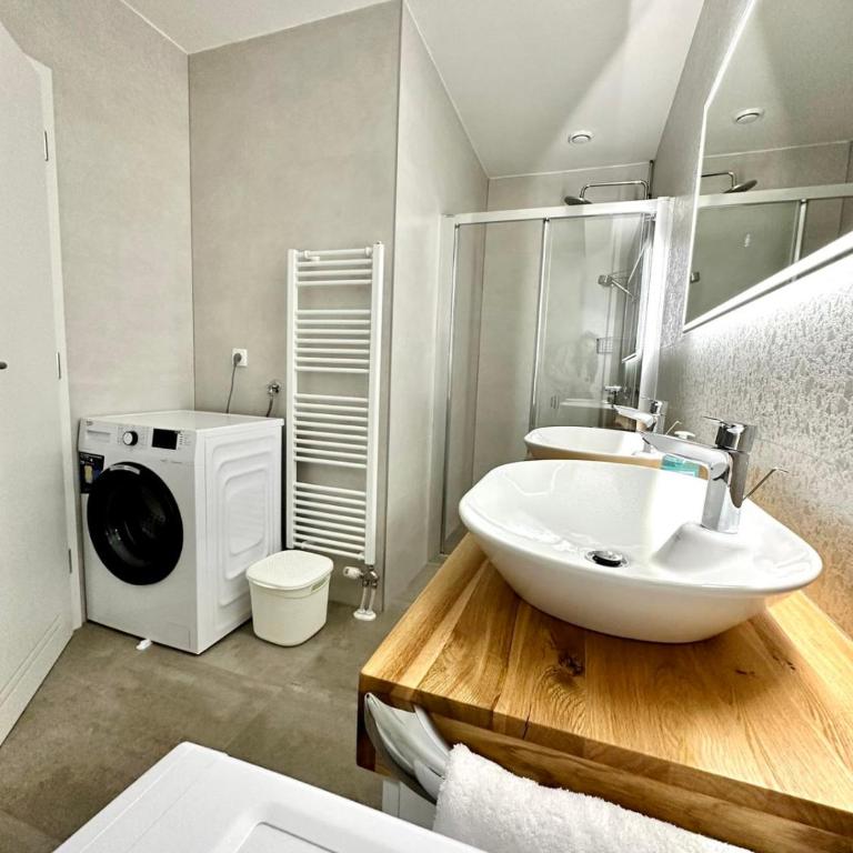 Lux Apartments Minja - Deluxe Apartment - 9