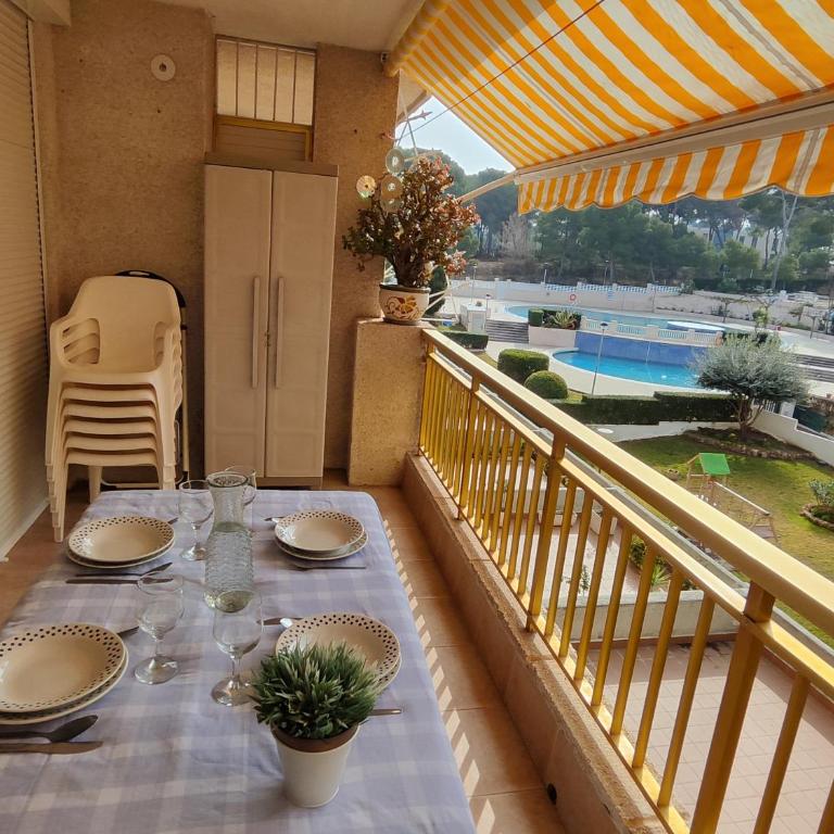 Luminoso apartamento en SALOU con PISCINA, TERRAZA y PARQUE INFANTIL IDEAL FAMILIAS - Apartamento con vistas a la piscina - 98