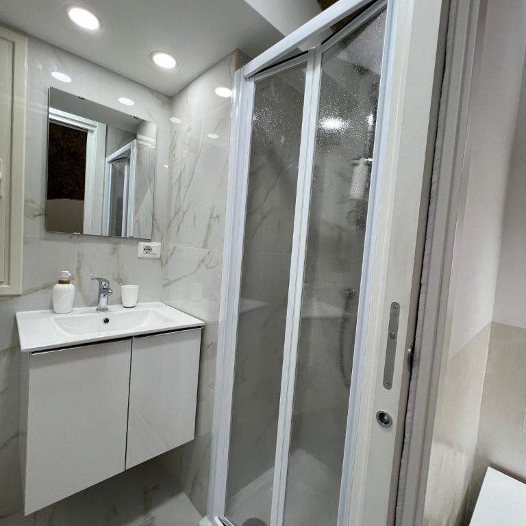 Casa Nunù - One-Bedroom Apartment - 14