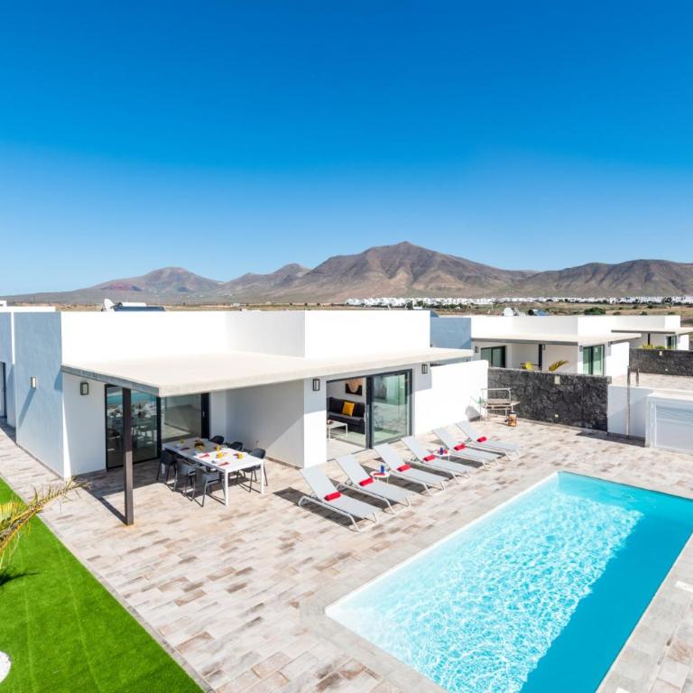 Villa Mifaya by Villa Plus - Villa - 4