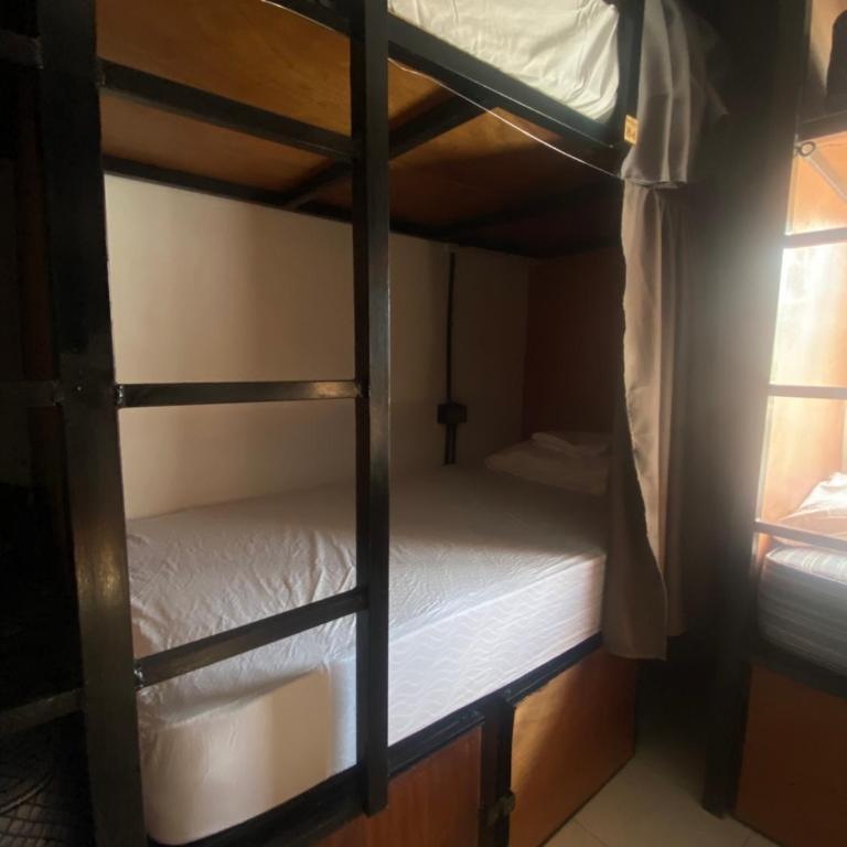 Ariché Valladolid Hotel & Hostal - Litera en habitación compartida mixta - 6
