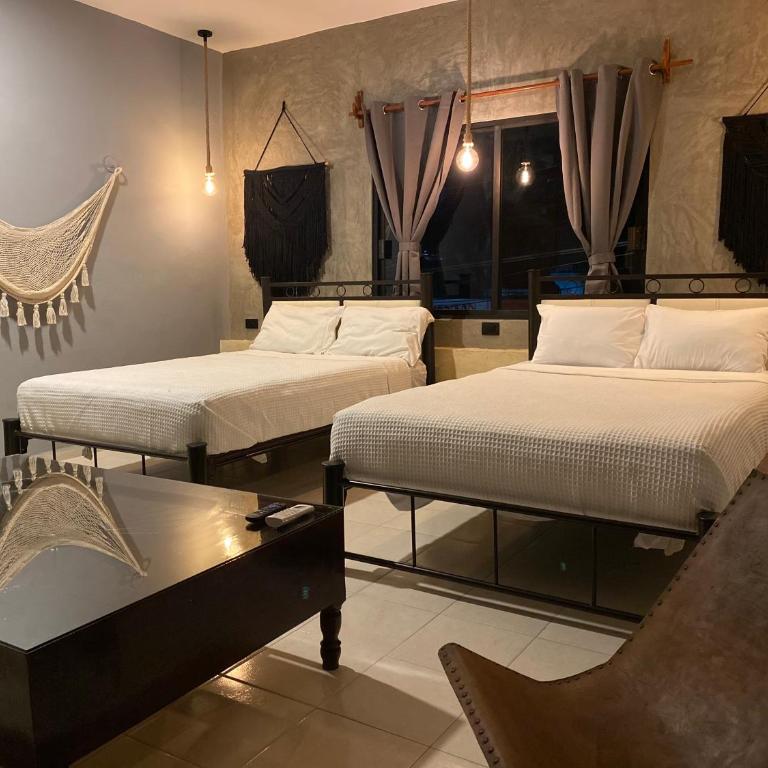 Ariché Valladolid Hotel & Hostal - Habitación Doble Deluxe - 3