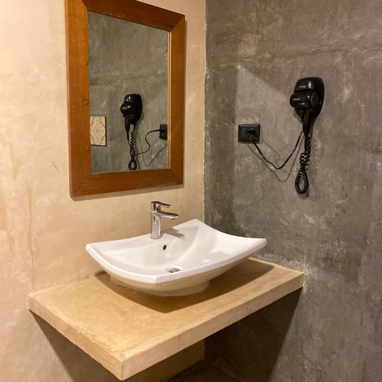 Ariché Valladolid Hotel & Hostal - Habitación Doble Deluxe - 1