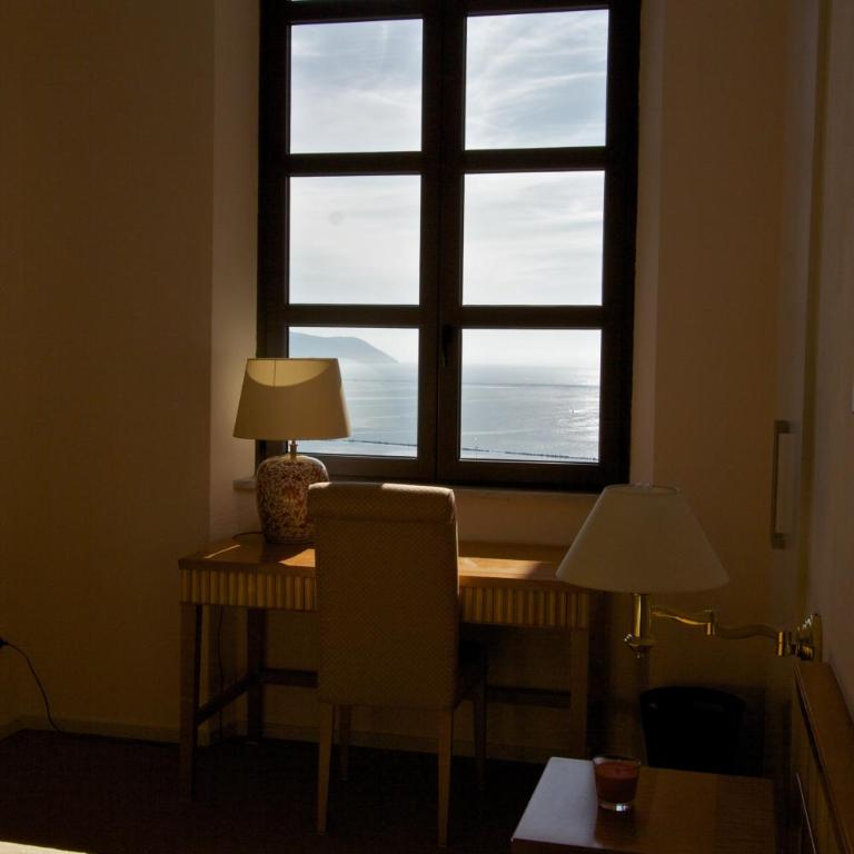 Miramare Apartments&Suites - Appartamento con 1 Camera da Letto e Vista Mare - 1