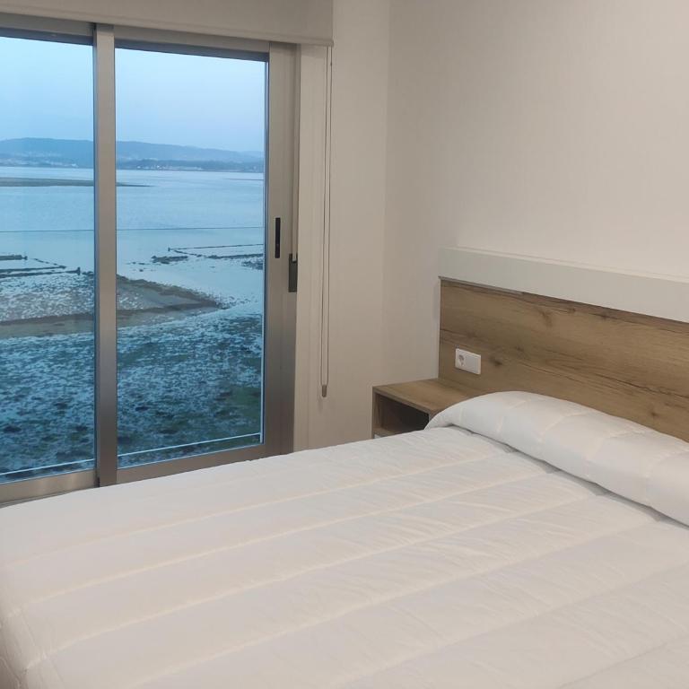Apartamentos O Grove Awa Bay - Two-Bedroom Apartment with Sea View - 10
