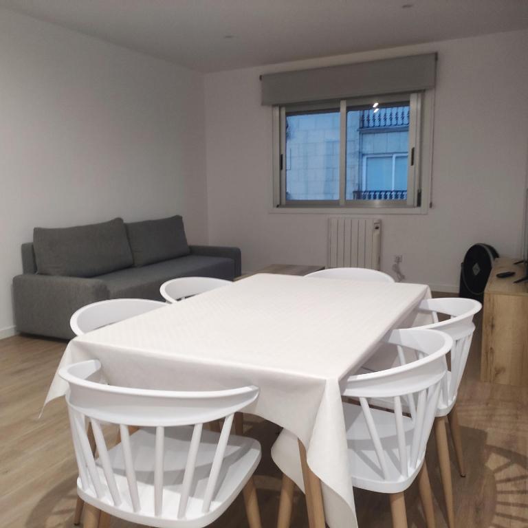 Apartamentos O Grove Awa Bay - One-Bedroom Apartment with City View - 12