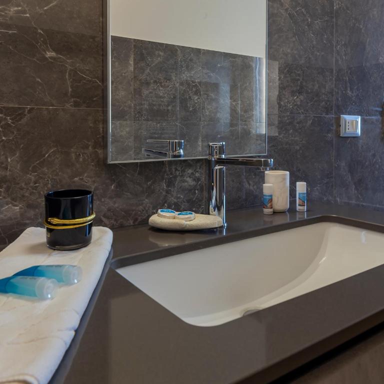 [Luxury apartment near Navigli] - Anemoni 5 - Appartamento con 3 Camere da Letto - 47