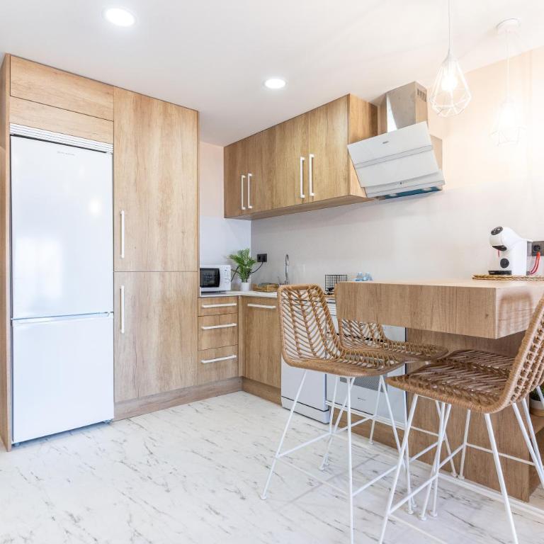 Apartaments Paseo Marítimo by Expoholidays - Estudio Estándar - 6