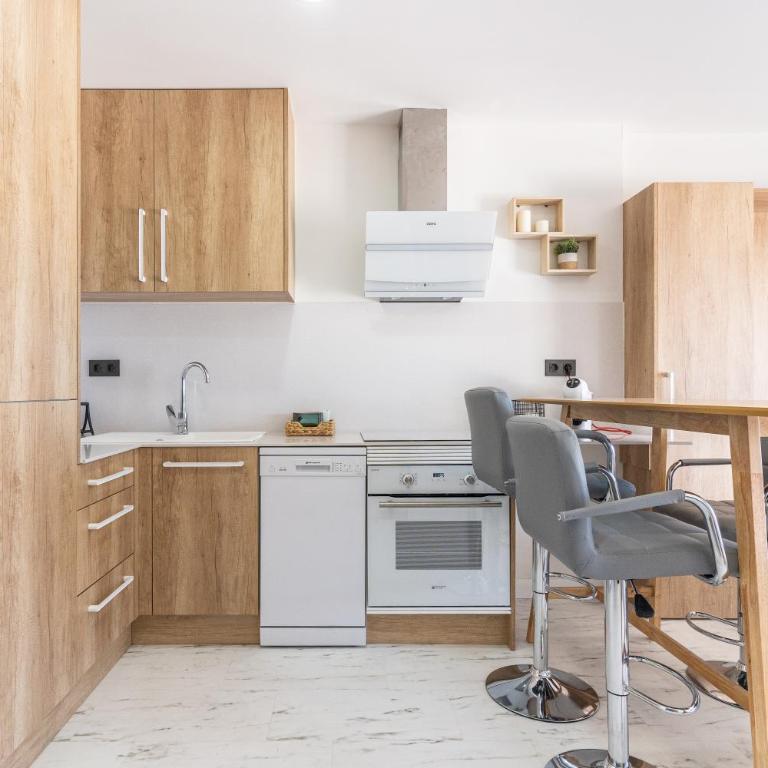 Apartaments Paseo Marítimo by Expoholidays - Estudio con terraza - 11