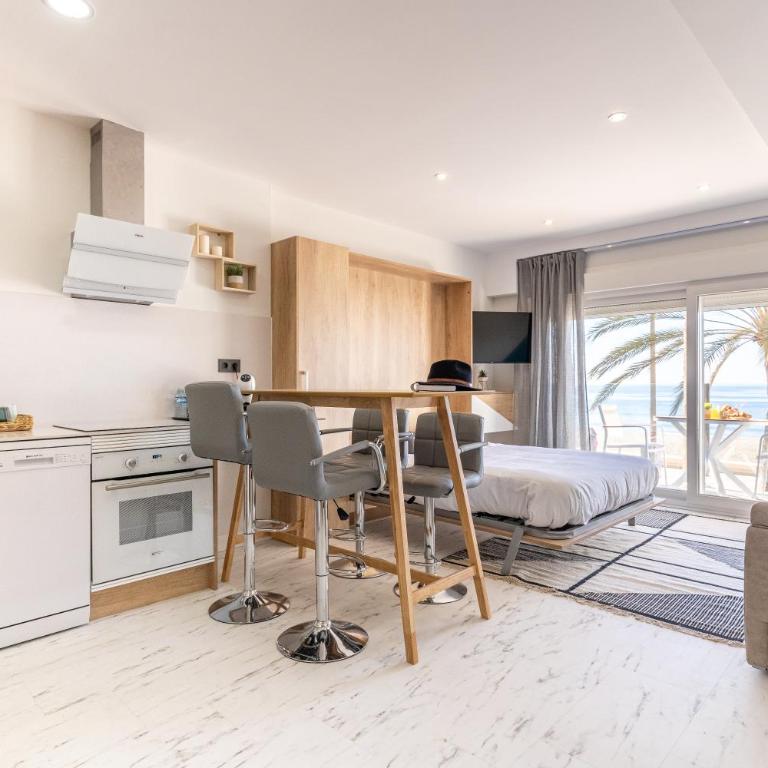 Apartaments Paseo Marítimo by Expoholidays - Estudio con terraza - 12