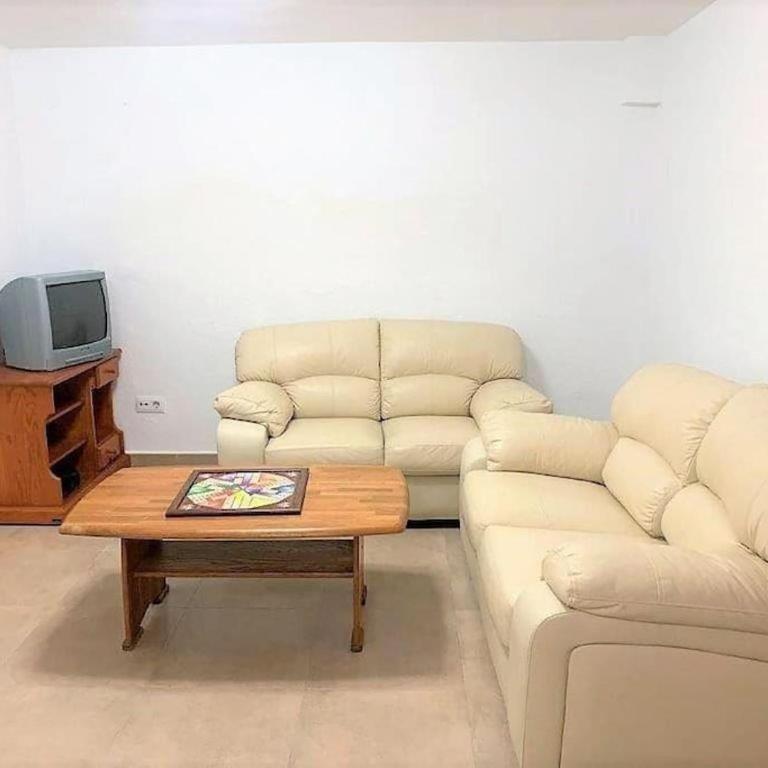 Luxury villa 20mts far from the sea - Villa - 35