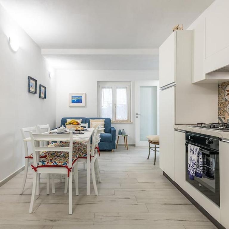 AffittaSardegna-Casa Altamarea - Appartamento con 3 Camere da Letto - 29