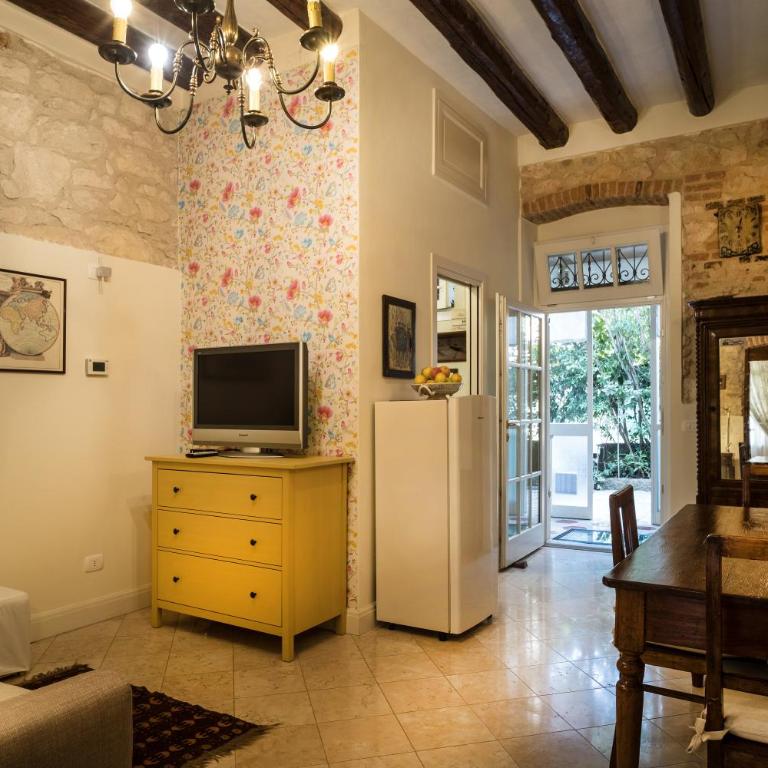 Il Calamaio - One-Bedroom Apartment - 11