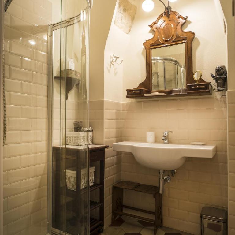 Il Calamaio - One-Bedroom Apartment - 17