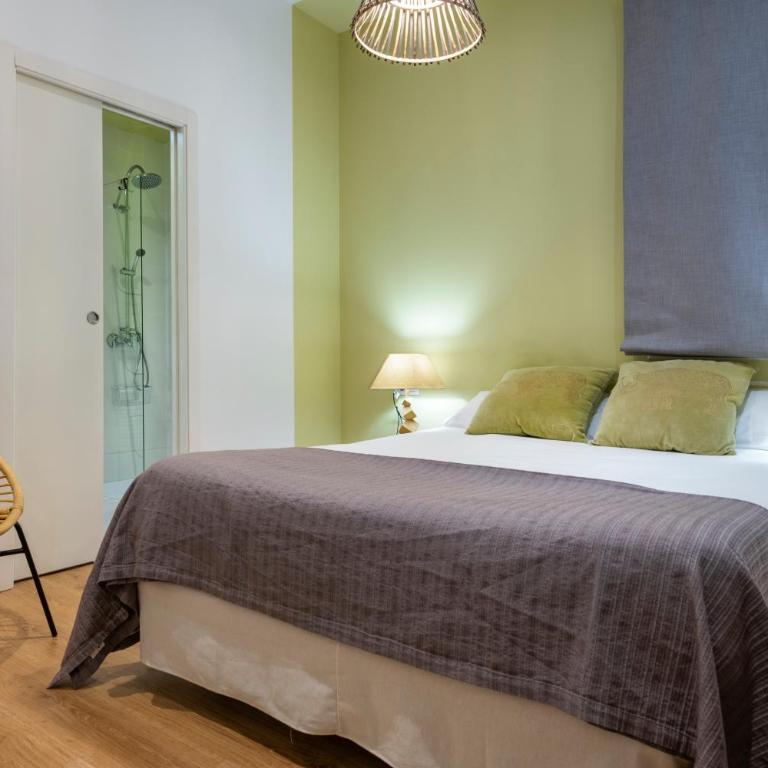 Lola 14 Suite Apartment - One-Bedroom Apartment - 4