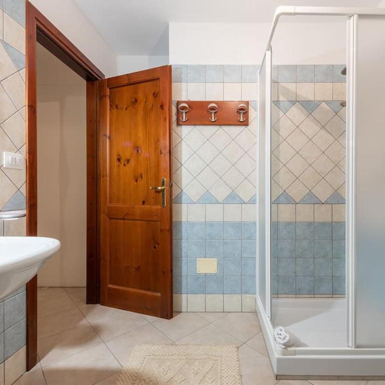AffittaSardegna-Casa Rosa Dei Venti - Appartamento con 3 Camere da Letto - 33