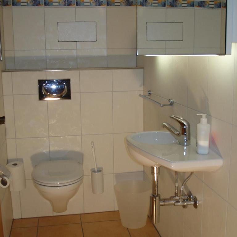 Apart Holidays - Residenza Flora - Appartamento con 2 Camere da Letto (6 Adulti) - 17