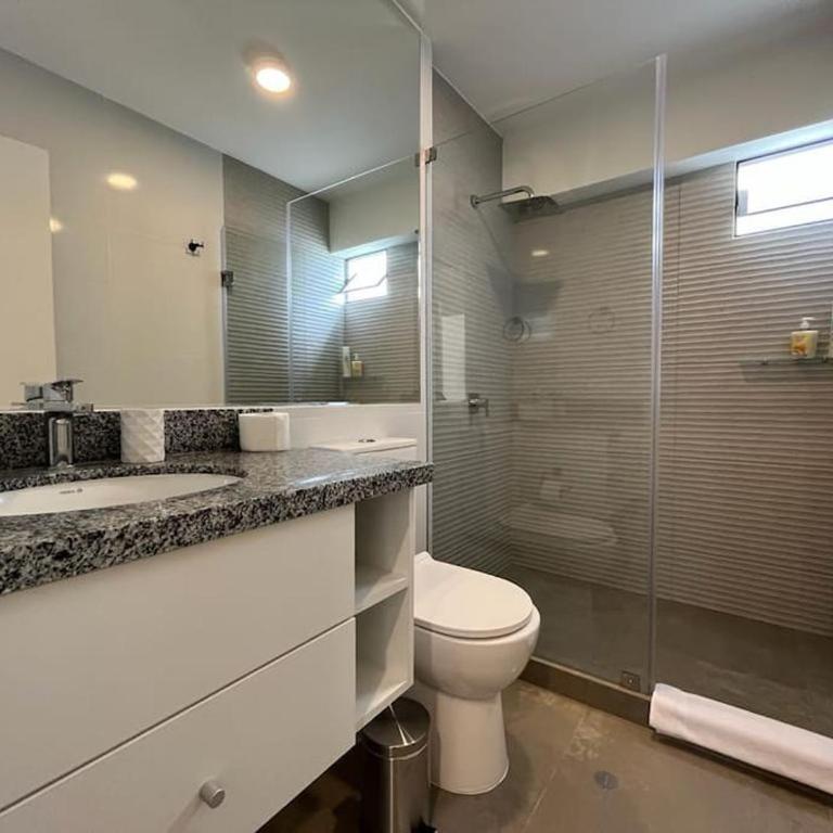La mejor opción en Miraflores - Two-Bedroom Apartment - 13