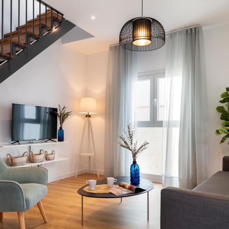 Lola 14 Suite Apartment - Duplex Apartment - 10