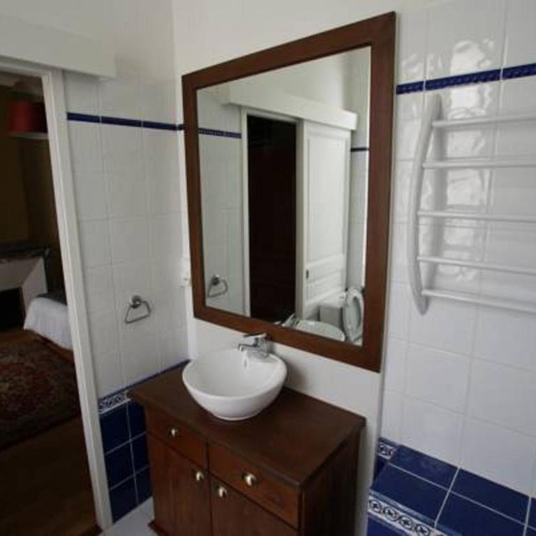Carcassonne Guesthouse - Chambre Double avec Salle de Bains Privative - 2