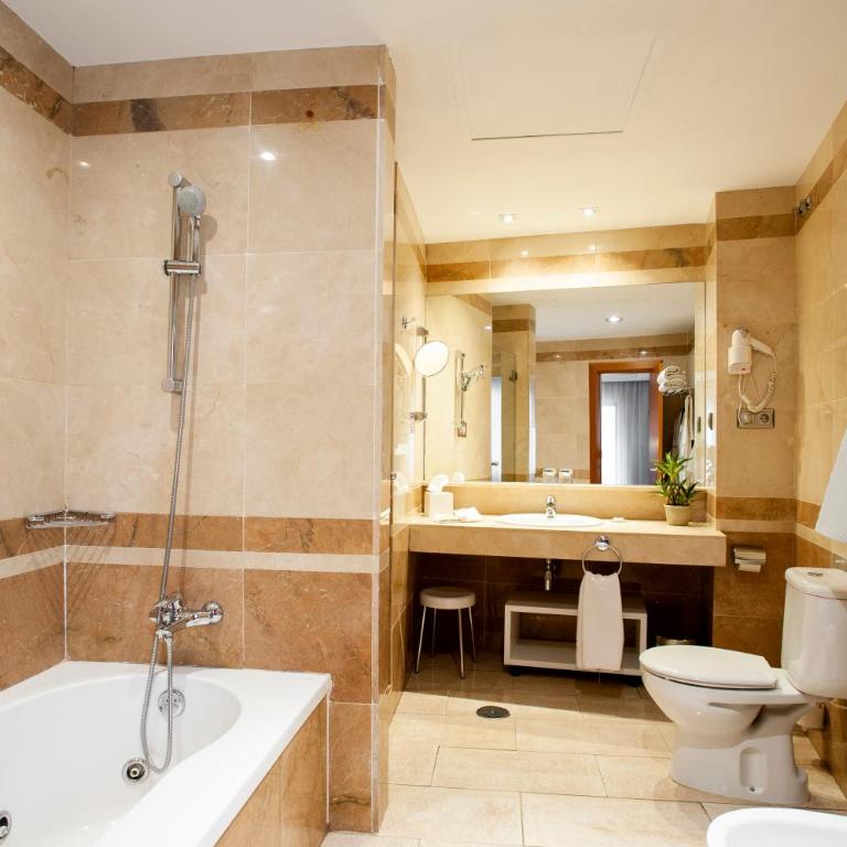 Catalonia Conde de Floridablanca - Habitación Doble Superior - 4
