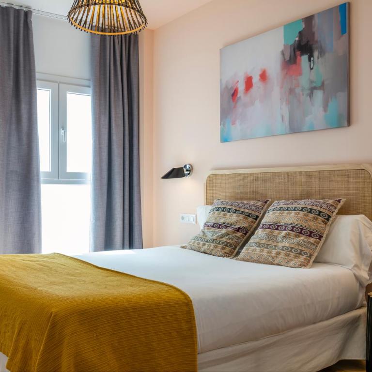 Lola 14 Suite Apartment - One-Bedroom Apartment - 6