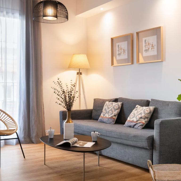 Lola 14 Suite Apartment - Apartment with Balcony - 12