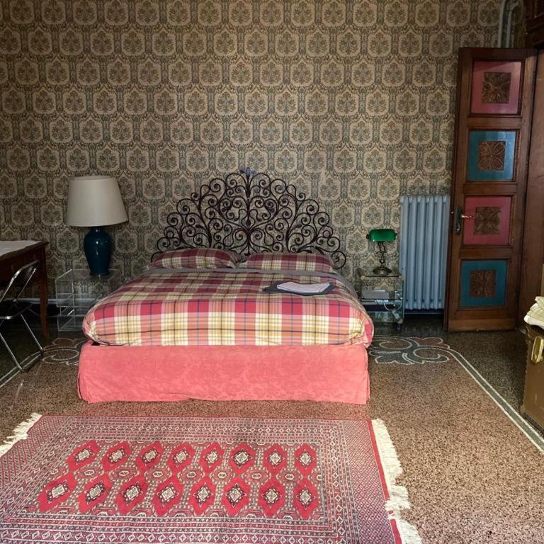 Le Stanze del Notaio - Camera Matrimoniale con Bagno in Comune - 10