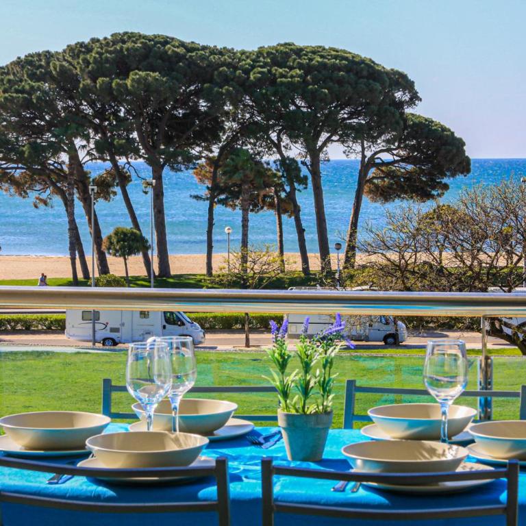 LITORAL COSTA DORADA - TORRESOL 2 15 Only families - Apartamento - 1