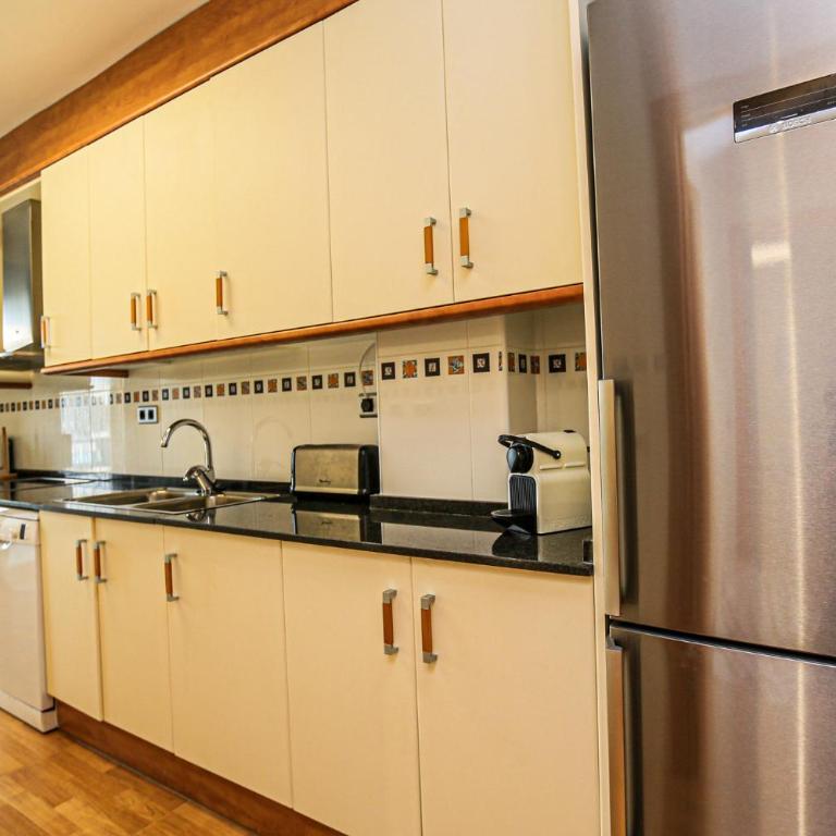 LITORAL COSTA DORADA - TORRESOL 2 15 Only families - Apartamento - 15
