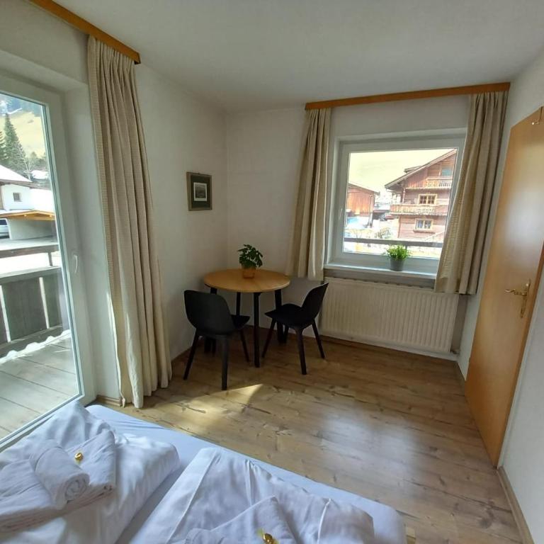 Haus Irmgard by Châtel Reizen - Doppelzimmer mit eigenem Bad - 8