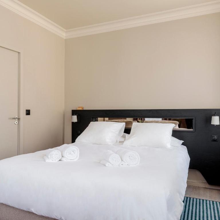 Frenchdoor Tours Corneille - Chambre Double ou Lits Jumeaux Supérieure - 10