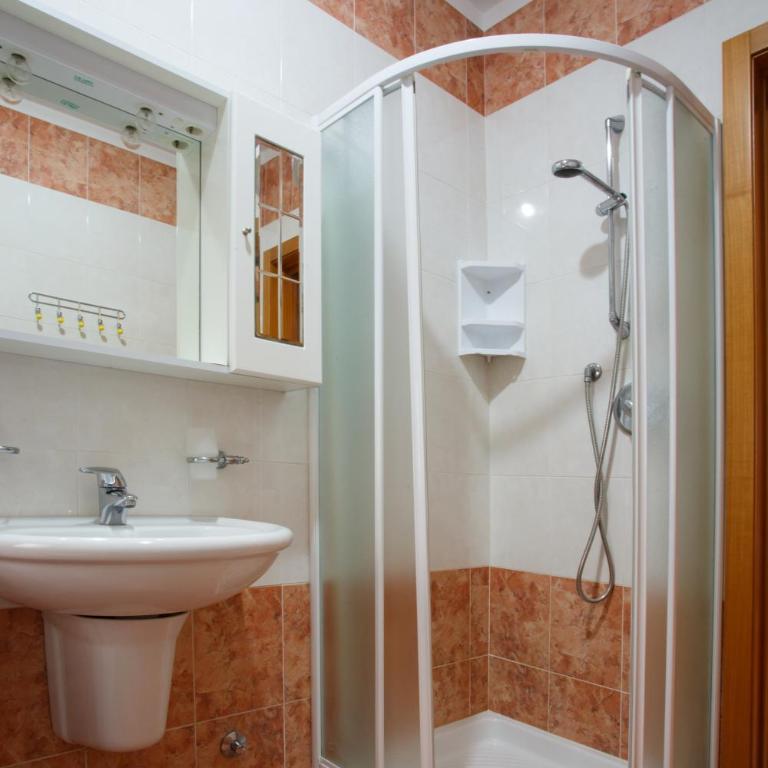 Palazzina Elvira - Appartamento con 2 Camere da Letto - 9