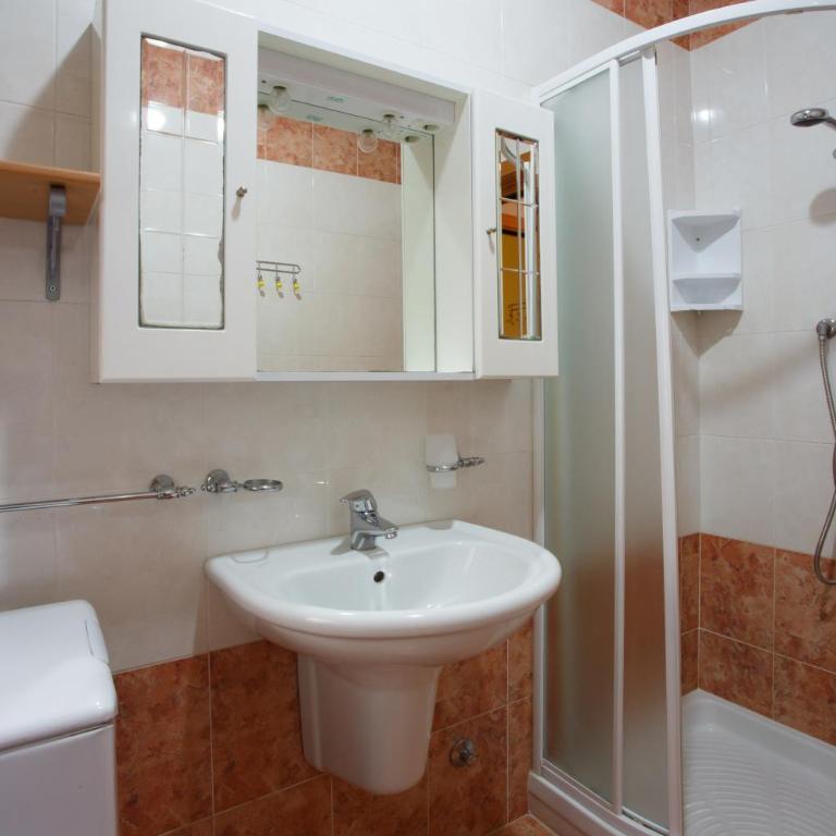 Palazzina Elvira - Appartamento con 2 Camere da Letto - 11