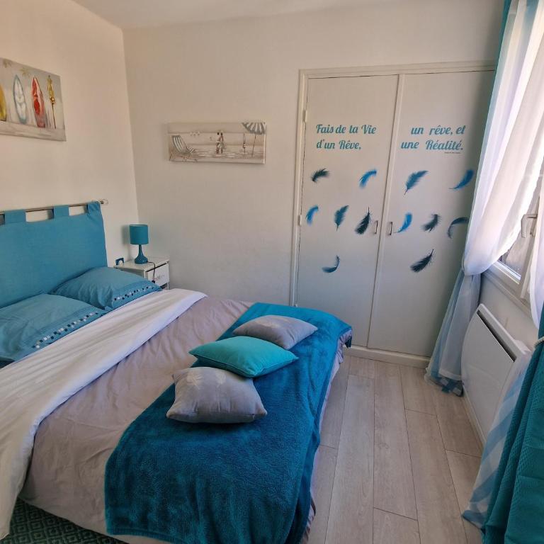 location Coma Chéric et parking - Three-Bedroom Apartment - 12