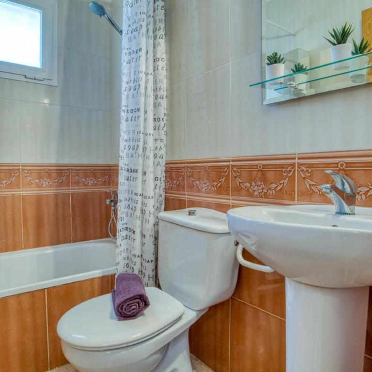 Vela, casa con piscina privada a pocos metros de la playa - Casa - 11