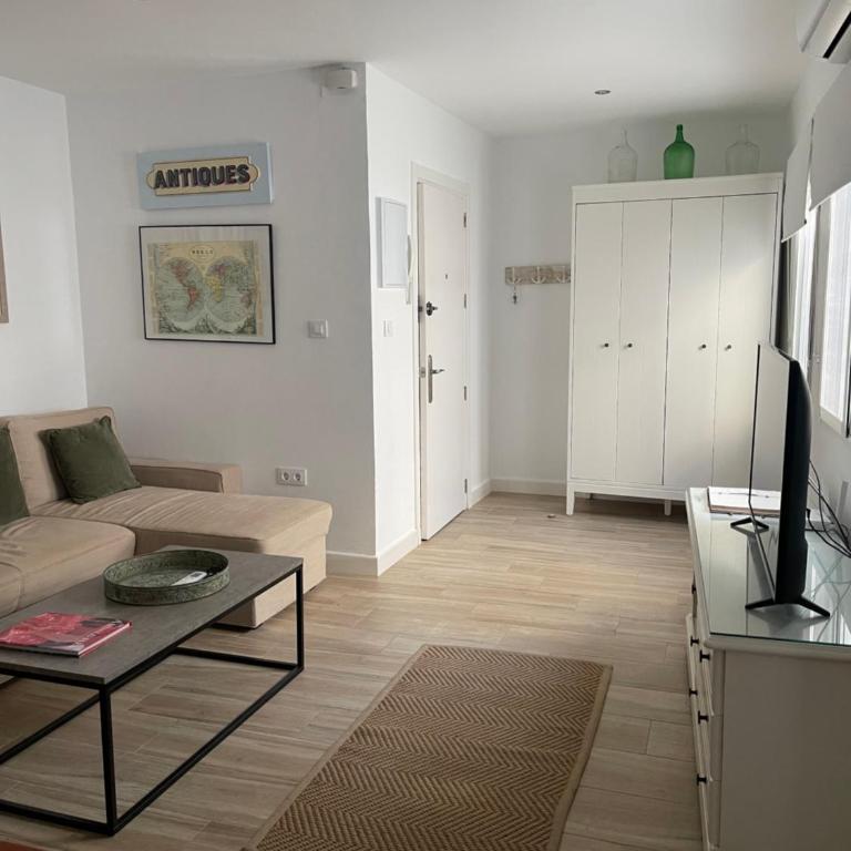 Apartamentos La Higuera 1 - Two-Bedroom Apartment - 2