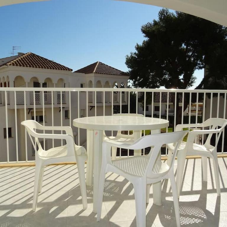 AL203 céntrico, piscina y garaje AL203 - Apartamento de 1 dormitorio - 2