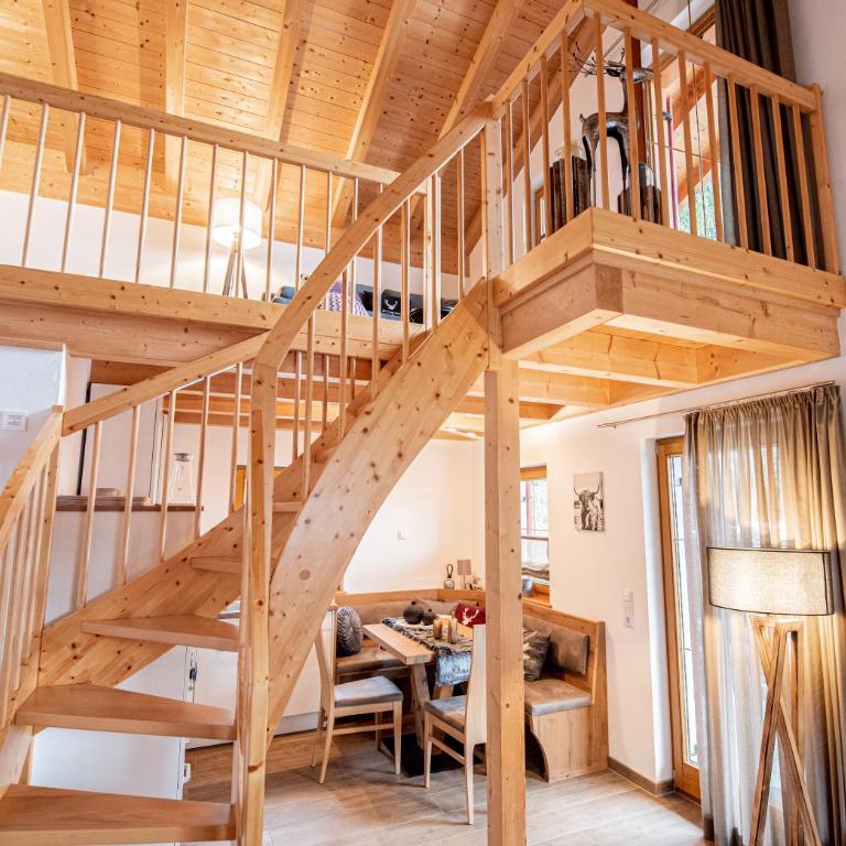 Hirsch Chalet #Sauna - Ferienhaus - 1